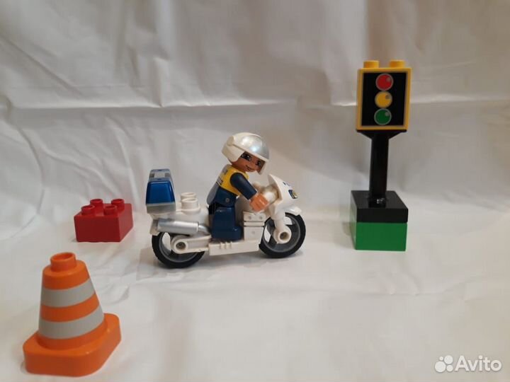 Лего дупло. Много разных наборов