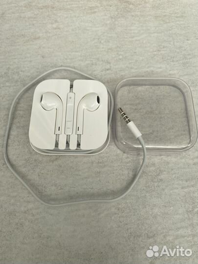 Наушники apple