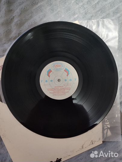 Led Zeppelin I / Лед Зеппелин I