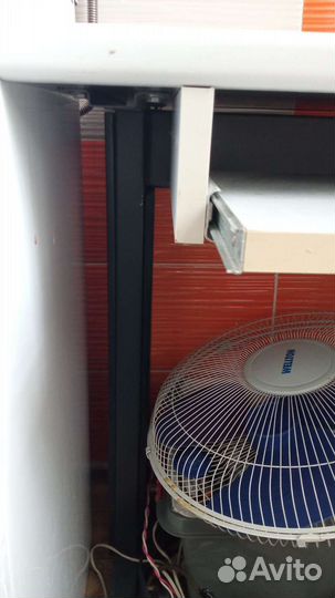 Маникюрный стол.компьютерный