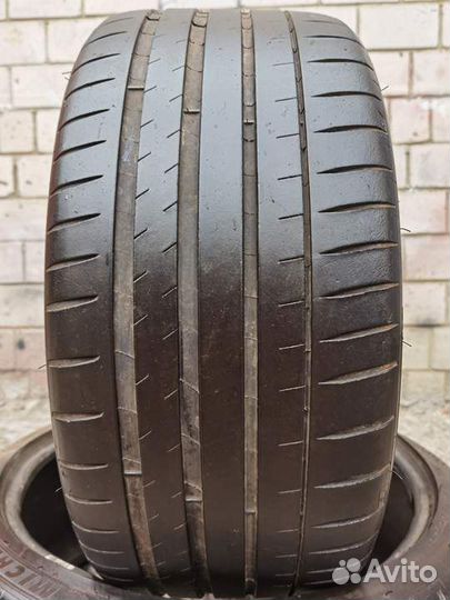 Michelin Pilot Sport 4 245/35 R20 95Y