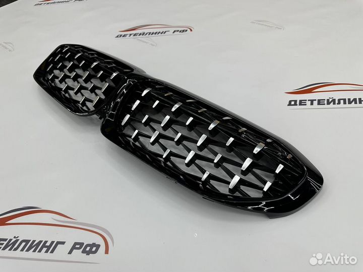 Решетка радиатора BMW 3-Series G20 G28 Diamond