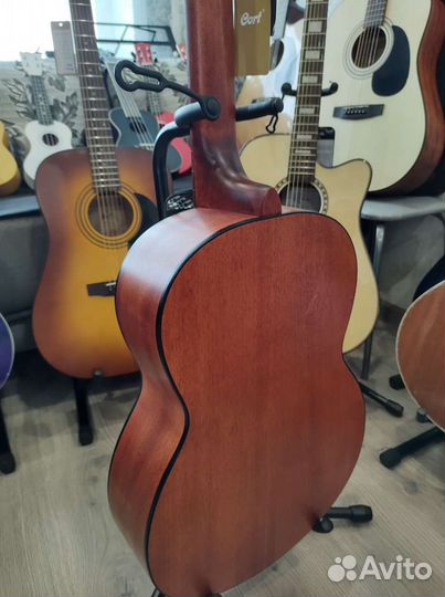 Классическая гитара, Cort