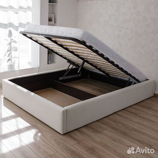 Кровать 140х200 с подъемным механизмом и матрасом
