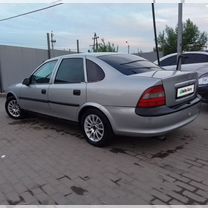 Opel Vectra 1.6 MT, 1996, 352 000 км, с пробегом, цена 200 000 руб.