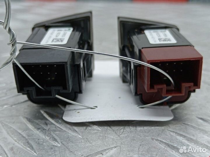 Кнопка обогрева сидений Opel Antara рест. 2012