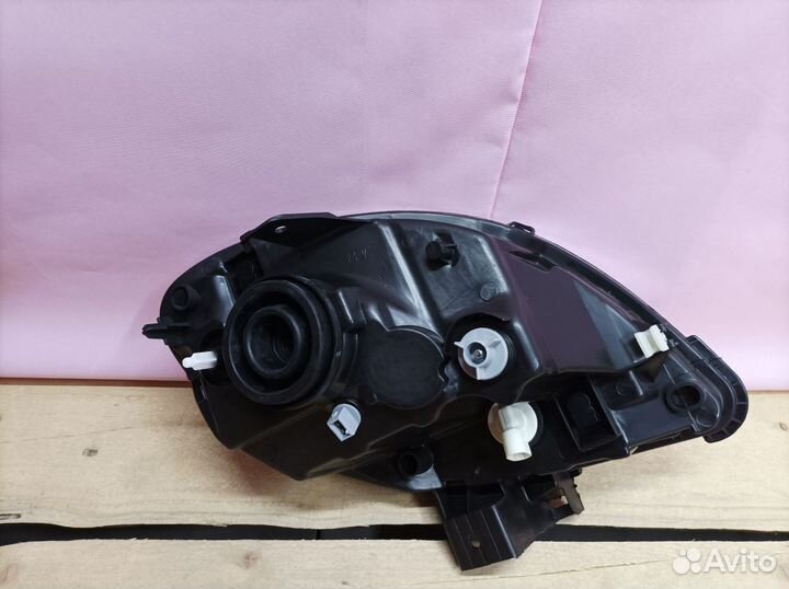 Фара левая Renault Kangoo 1 1997