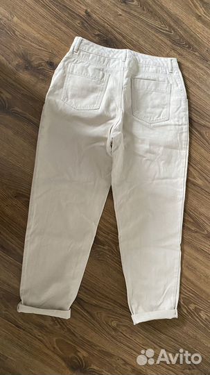 Джинсы mom fit