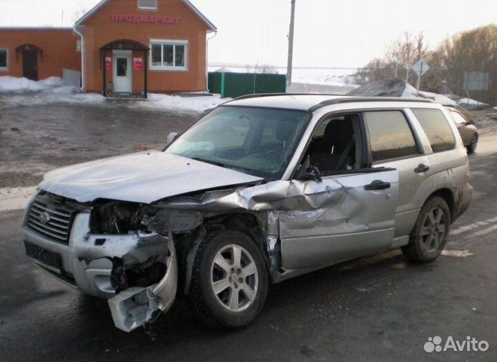 Крыло, Subaru Forester