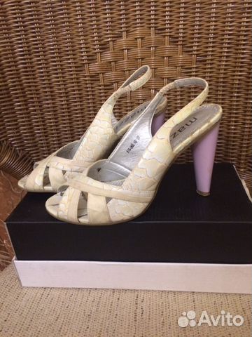 Босоножки раз. 37