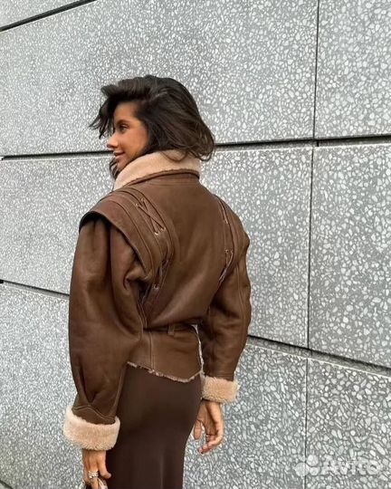 Дубленка женская с поясом