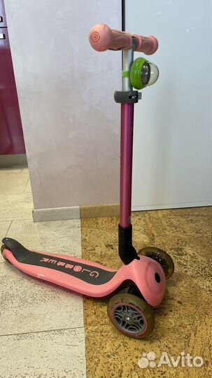 Самокат трехколесный globber