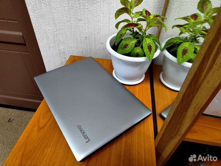 Lenovo ideapad 330 15ast