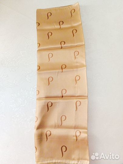 Платки женские шёлковые разные