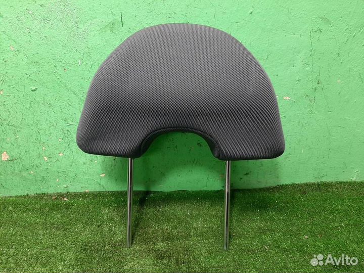 Подголовник Honda Jazz 2004