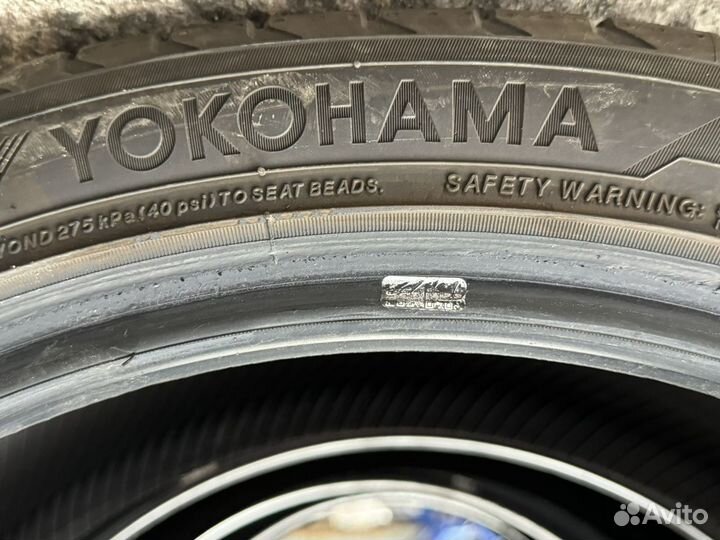 Yokohama Advan Sport V107 245/40 R19 98Y