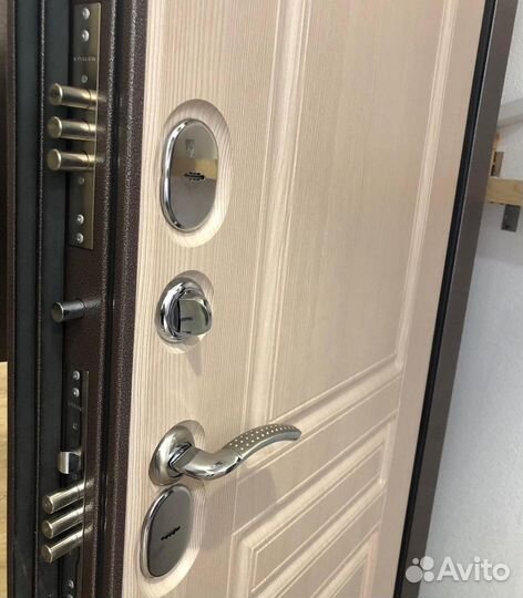 Вскрытие замков,авто,сейфов,замена замков,ремонт