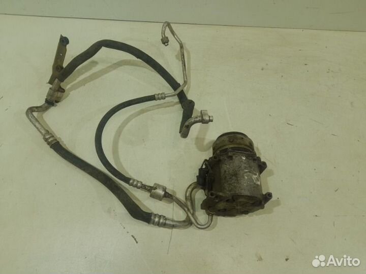 Компрессор кондиционера Mitsubishi Pajero Sport 1