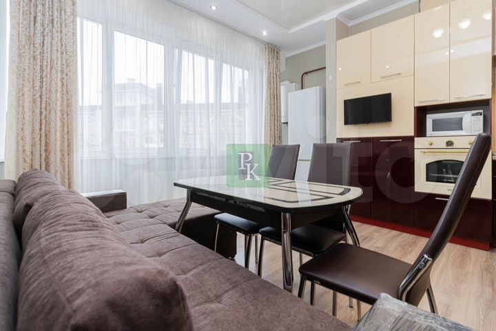 1-к. квартира, 61,2 м², 8/10 эт.