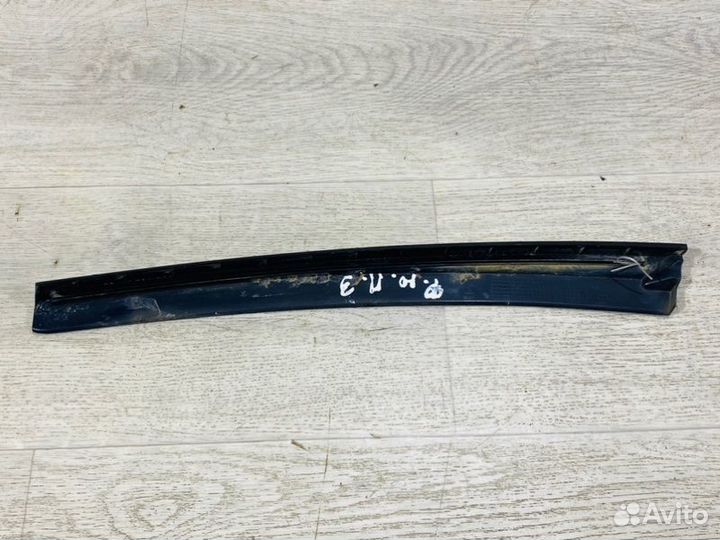 Накладка декоративная задняя правая Ford Fusion