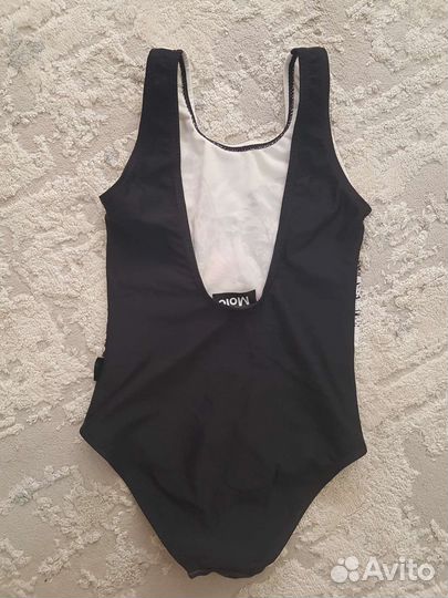 Купальник Molo 110