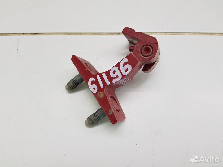 Петля двери передняя правая верхняя