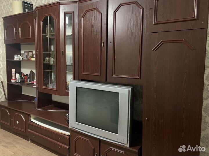 Стенка в гостиную