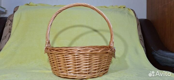Корзина плетеная на пасху