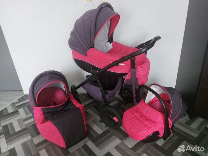 Коляска zippy 3 в 1