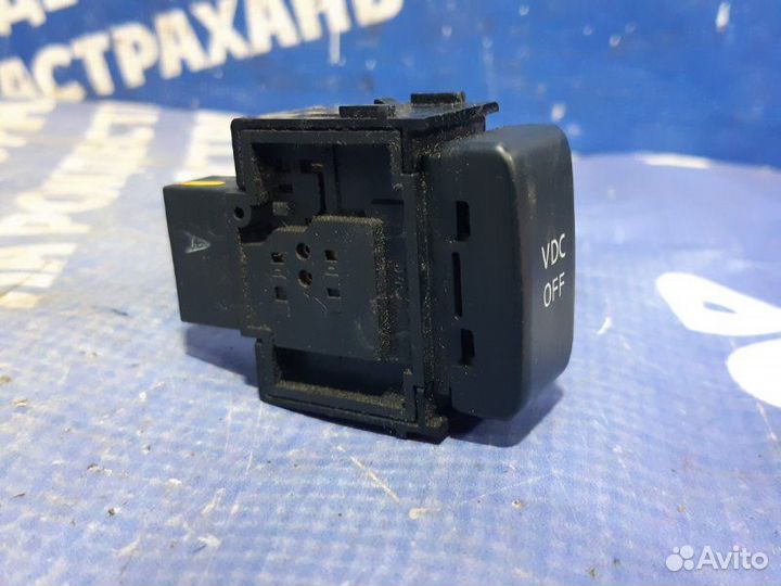 Кнопка курсовой устойчивости Infiniti Fx35