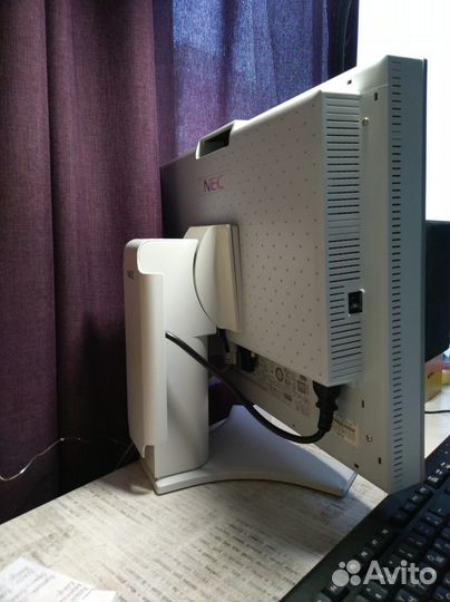 Монитор NEC 2190UXp 21.3