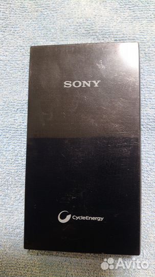 Sony CP-V10. Pover bank Sony