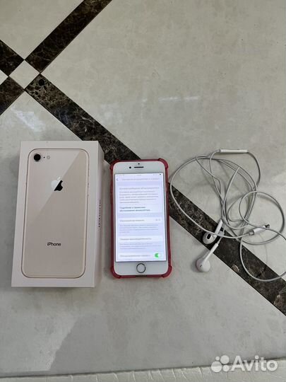 iPhone 8, 64 ГБ