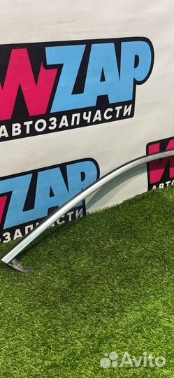 Молдинг двери передней правой Alfa Romeo Stelvio