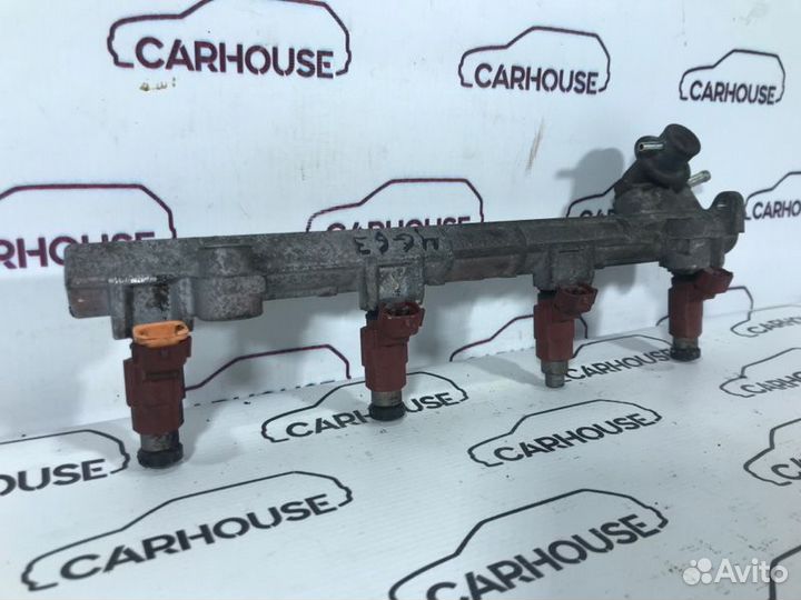 Рампа с форсунками Mitsubishi Lancer 9 2.0 4G63