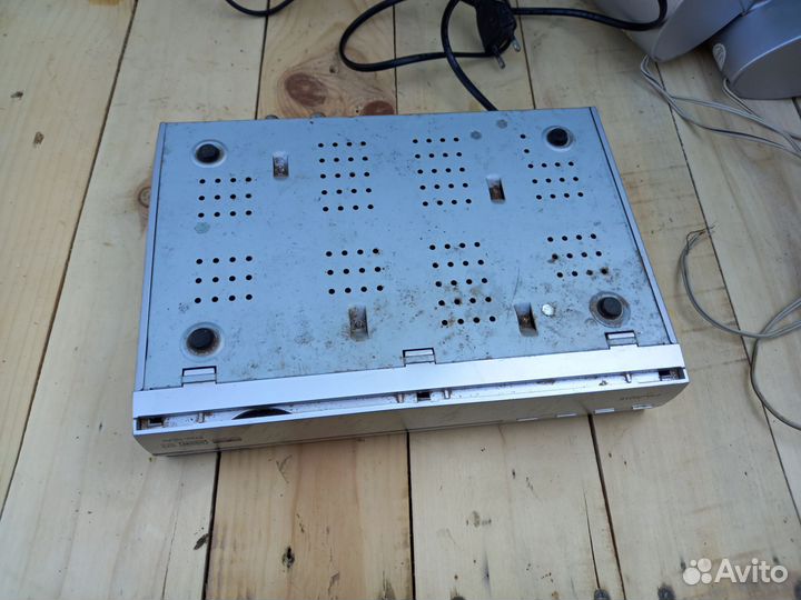 Ресивер спутниковый приемник