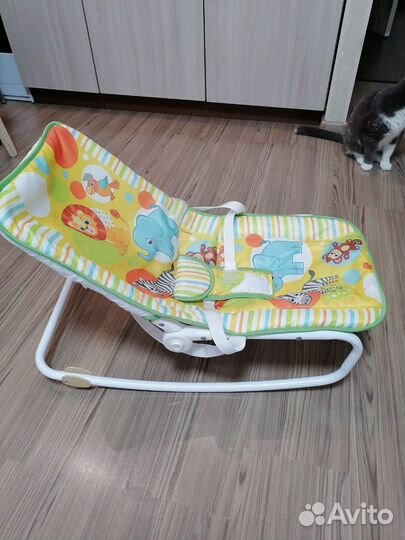 Шезлонг для новорожденных