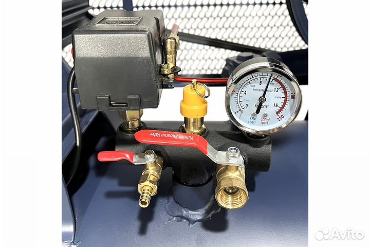 Компрессор AE&T 300 л, 980 л/мин, 380В TK-300-10