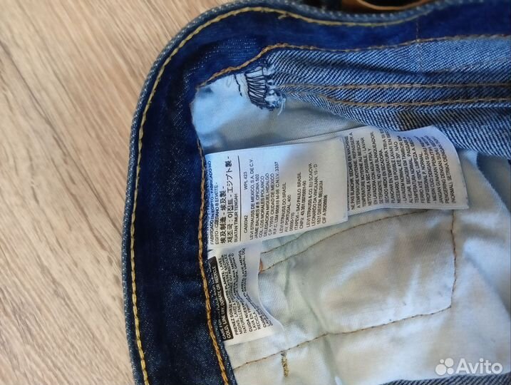 Джинсы levis 501