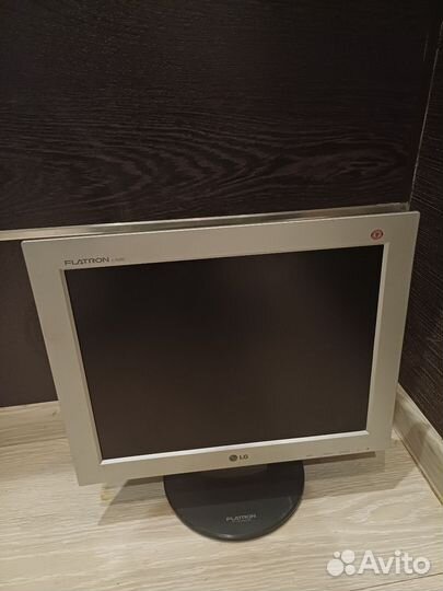 Монитор LG flatron