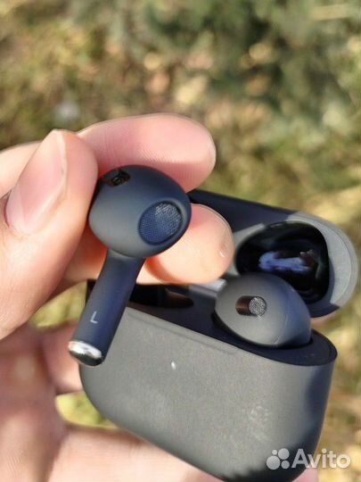 Беспроводные наушники airpods 3