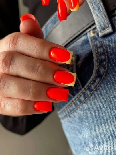 Маникюр на дому