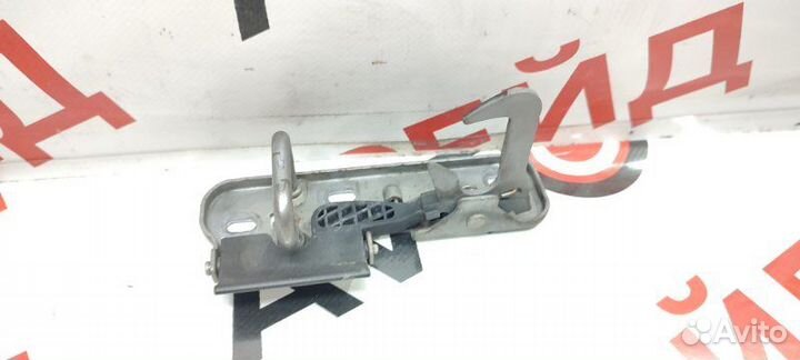 Замок капота Volkswagen Tiguan 5N2 CAW 20.11.2009