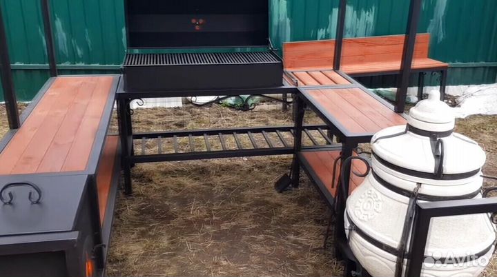 Беседка с мангалом