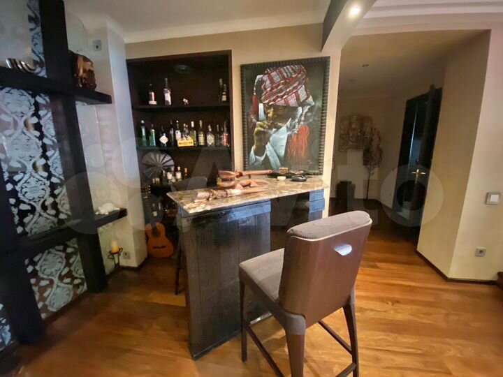 5-к. квартира, 240 м², 2/13 эт.