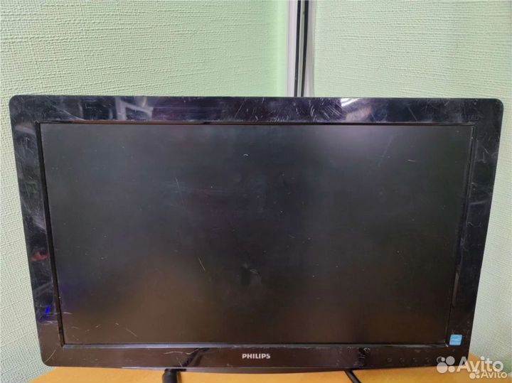 Мониторы рабочие с царапинами 19