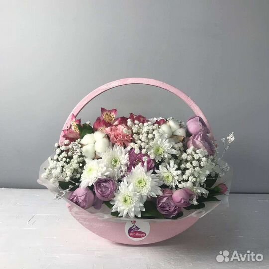 Цветы в коробке букет на праздник подарки