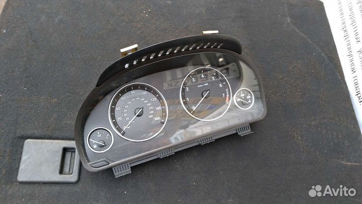 Комбинация панель приборов BMW F10