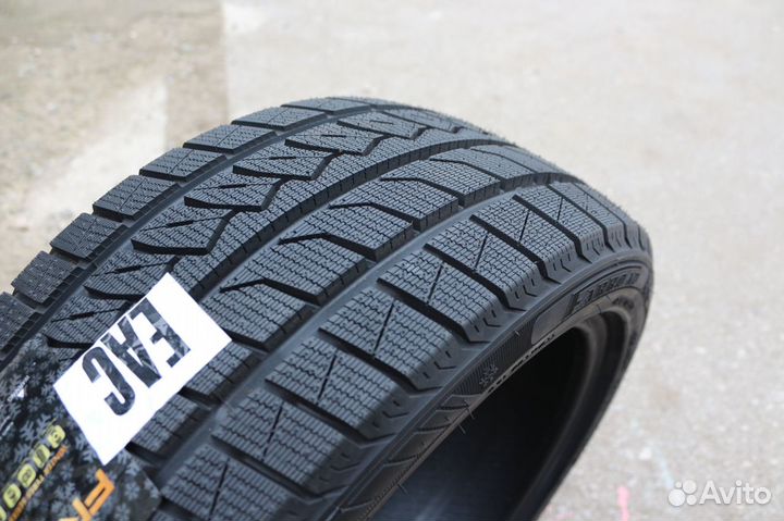 Farroad FRD79 225/45 R17 94H