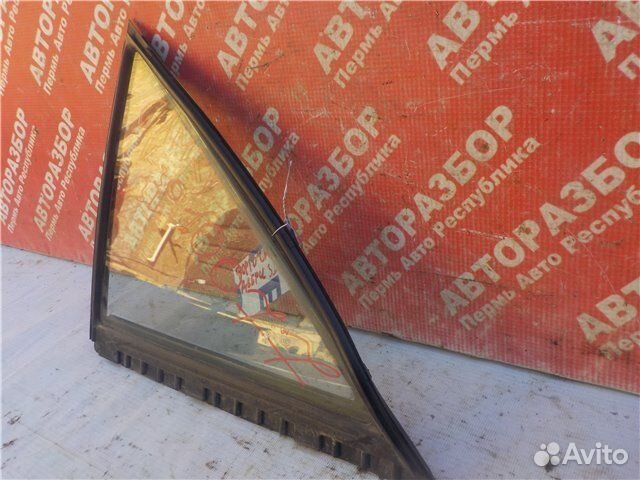 Форточка двери задняя левая Toyota Camry V30